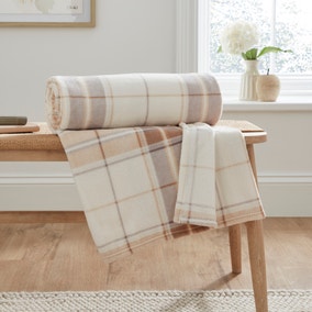 Printed Check Fleece Throw