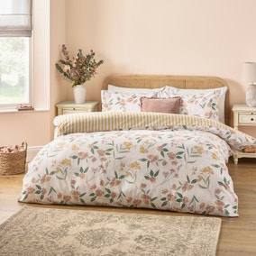 Wylder Nature Betsie Duvet Cover and Pillowcase Set